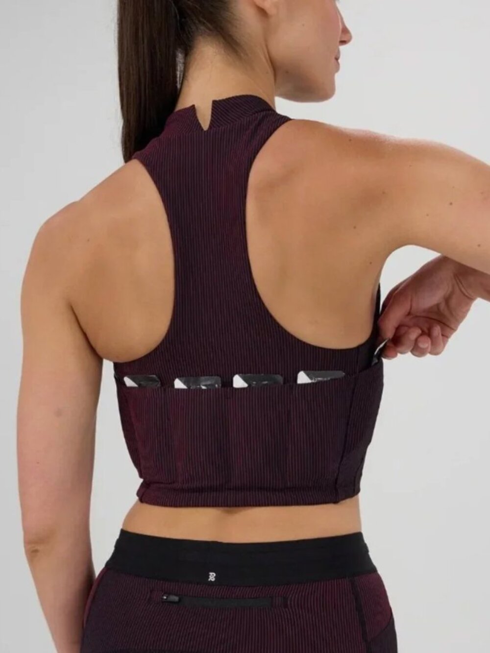 NWT - Bandit - Striped Cadence Vaso Race Crop - Black/Fig Stripe - Size Small - Picture 3 of 9